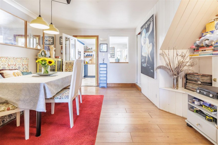 Images for High Road, Thornwood