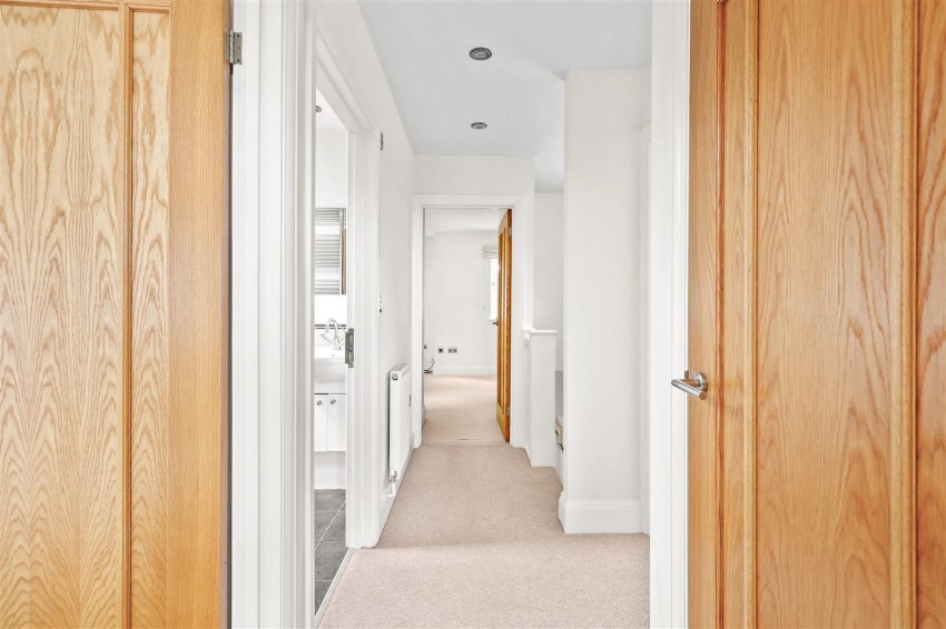 Images for Hemnall Street, Epping