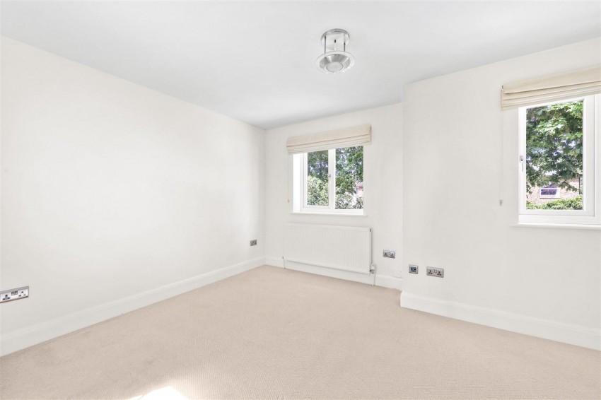 Images for Hemnall Street, Epping