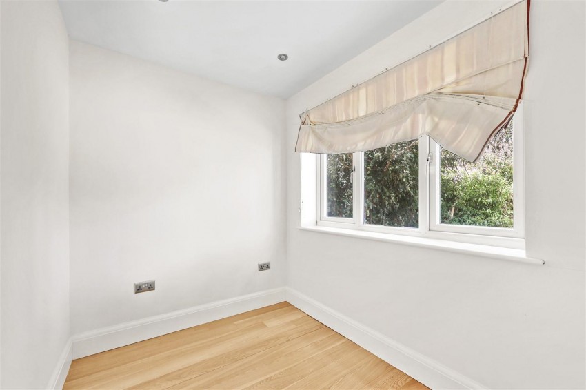 Images for Hemnall Street, Epping