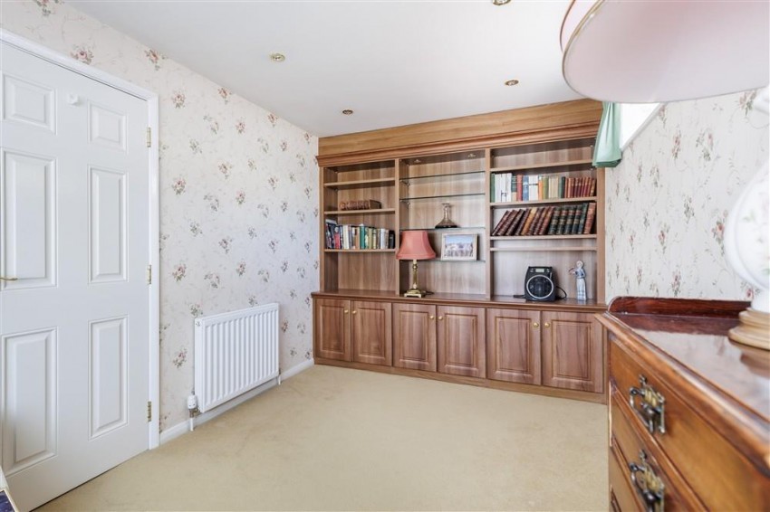 Images for Purlieu Way, Theydon Bois