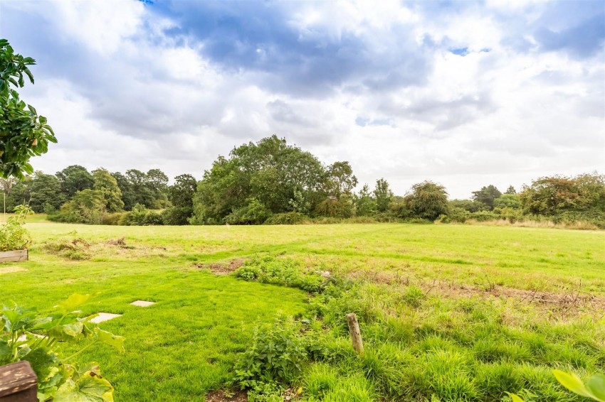 Images for Theydon Grove, Epping