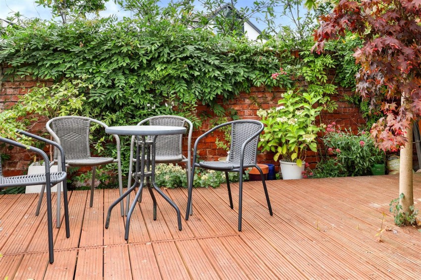 Images for Wood Mead, Epping